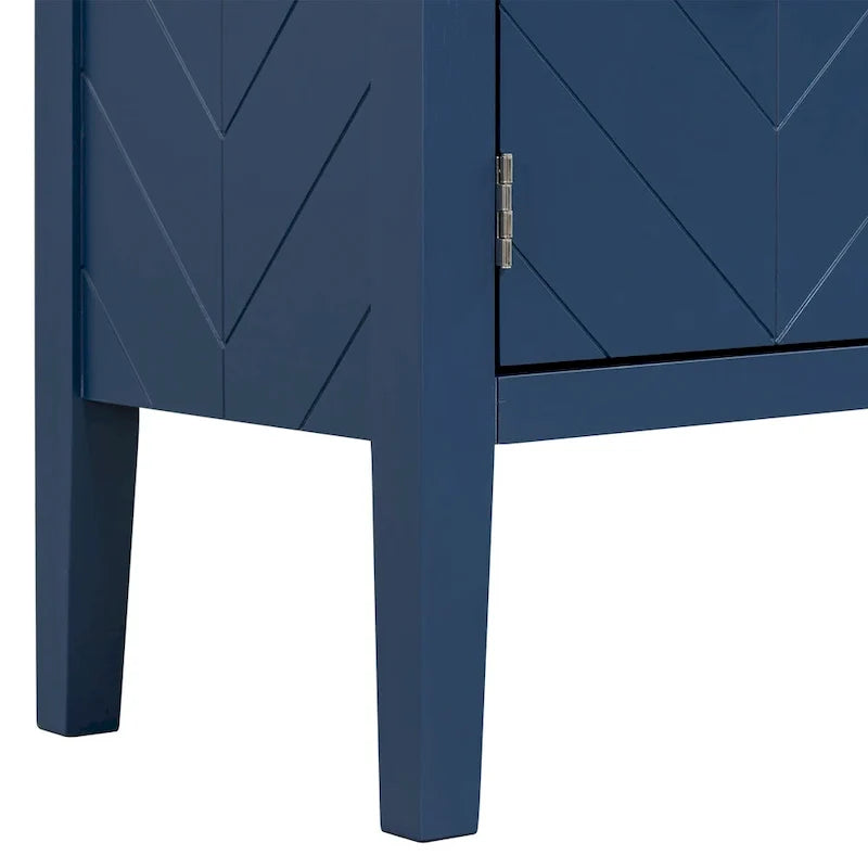 Credenza a quattro ante con motivi geometrici lineari