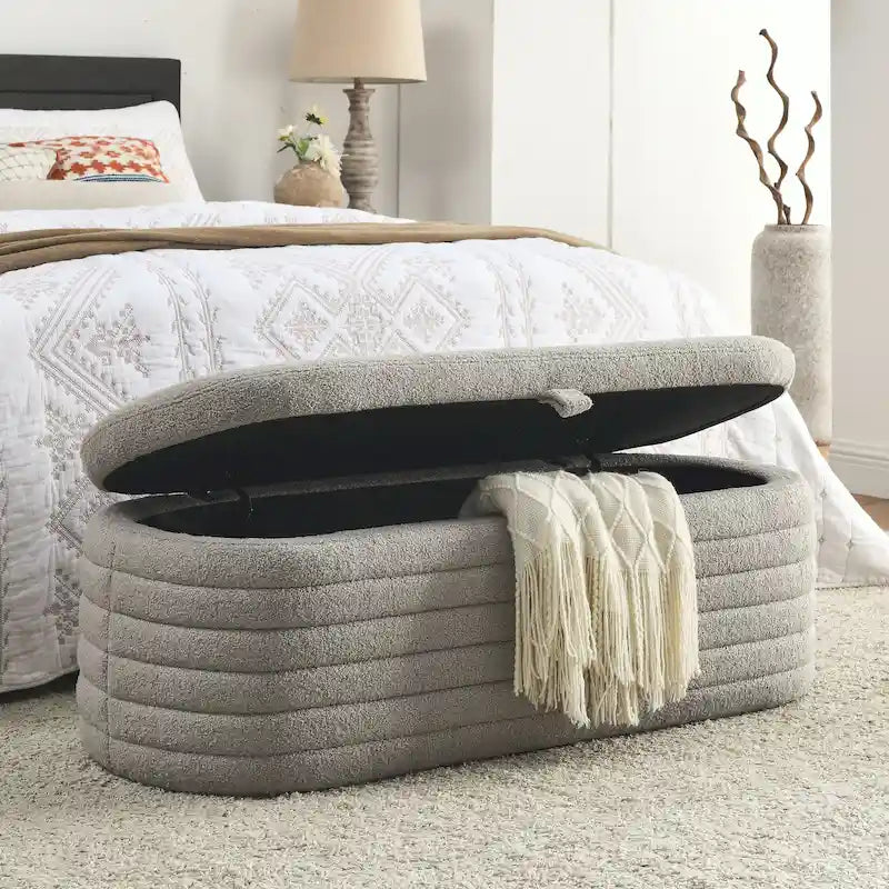 Panca contenitore imbottita in tessuto bouclé sherpa