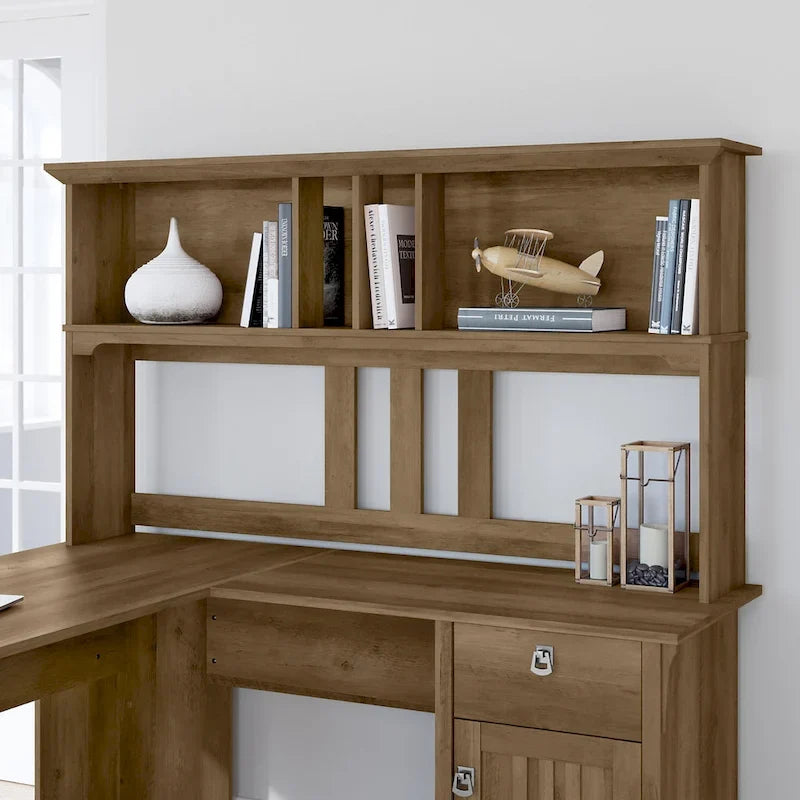 Set da scrivania rustico per ufficio domestico con alzata, schedario, libreria e sedia girevole imbottita, combinazione per postazione di lavoro