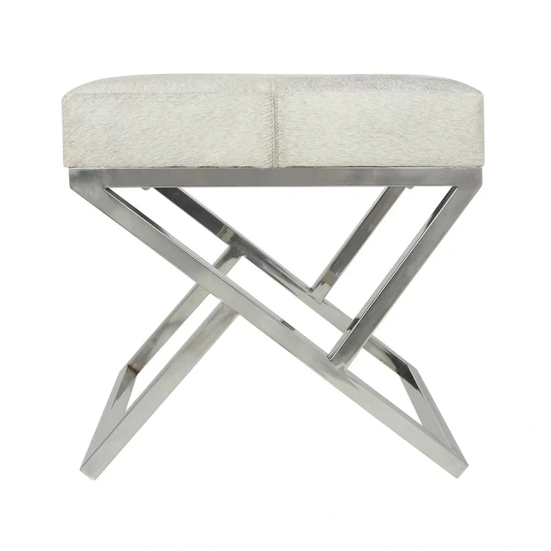 Panca geometrica in pelle con base angolata in metallo argentato - grigio chiaro